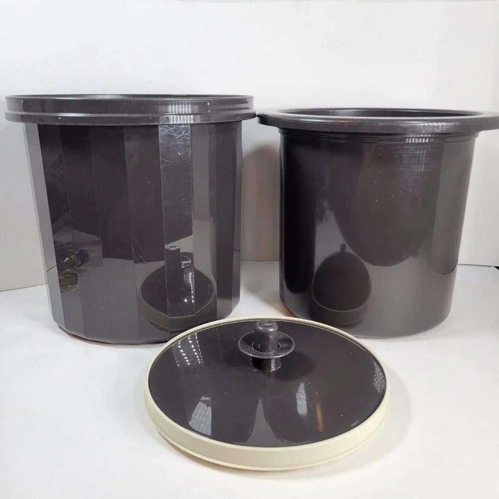Tupperware Ice Bucket Mocha Brown